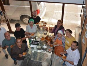 Tarsus’un yöresel yemekleri geleceğe taşınıyor