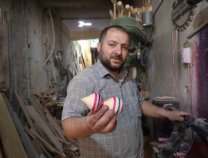 Teknoloji ile kaybolan oyuncak ‘topaç’