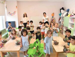 Yeşil bir gelecek için ilk adım, minik eller teraryumlarını yaptı
