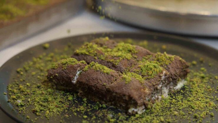 Adana sıcağı ‘Soğuk baklava’ya talebi arttırdı