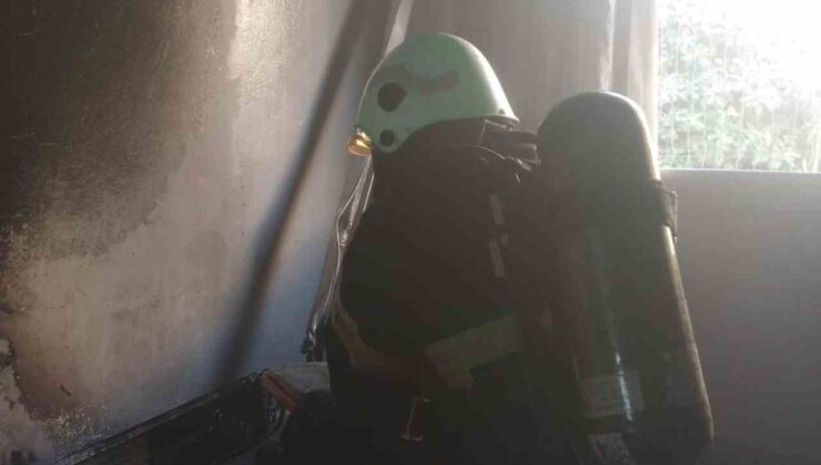 Antakya’da okulda yangın çıktı
