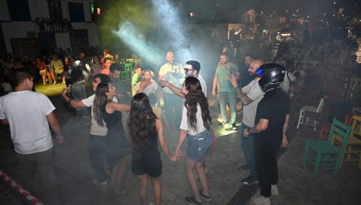 Antalyalılar, Kepez Kültür Festivali’nde DJ performansıyla coştu