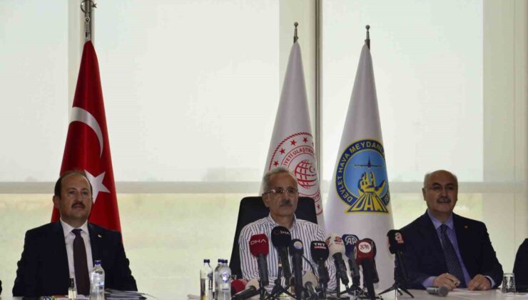 Bakan Uraloğlu: “(Instagram) Asla bir yasaklı zihniyet içerisinde değiliz, bir an önce çözelim istiyoruz”