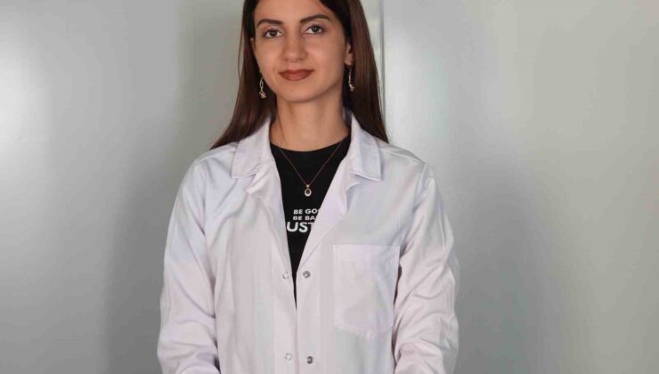 Diyetisyenden sıcağın vücuda etkisini azaltmak için en az 10 bardak su için uyarısı