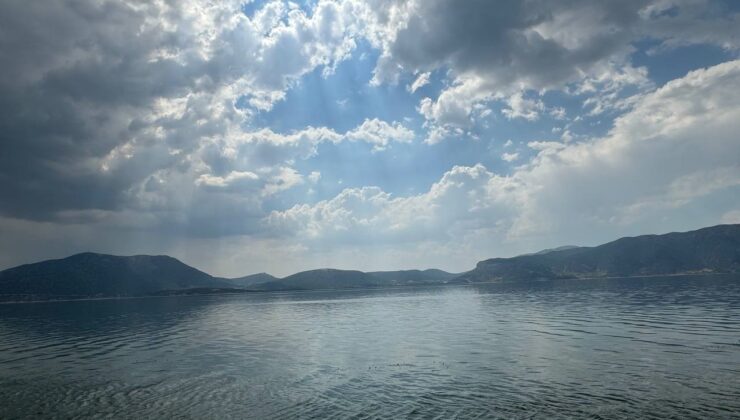 Eğirdir Gölü’nde meydana gelen su kabartılarında metan gazı ihtimali