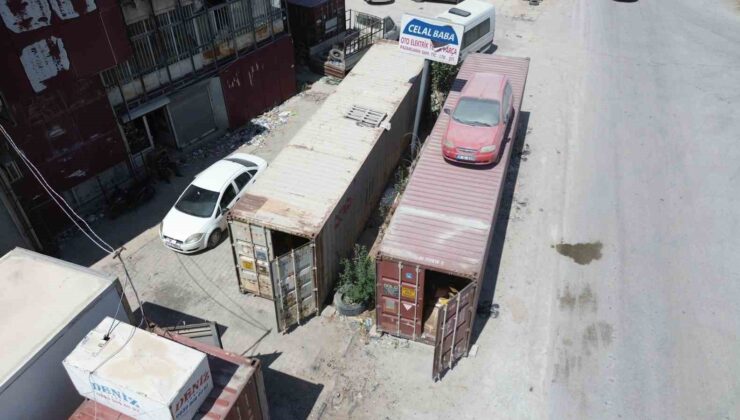 Hırsızların motorunu çaldıkları hatıra aracı kendi de çalınmasın diye konteynerin üzerine koydular