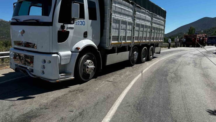 Isparta’da kamyonet motosikletle çarpıştı: 2 çocuk öldü