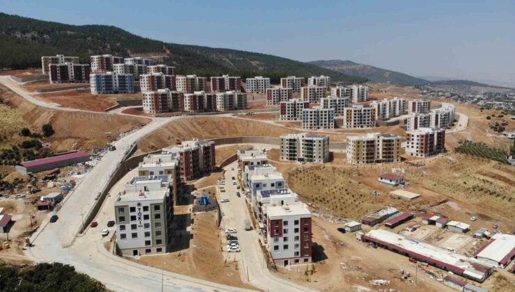 Kahramanmaraş’ta 668 konut daha depremzedelere teslim edildi