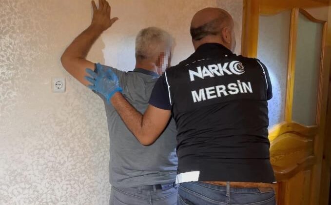 Mersin’de şok operasyon: Valizlerde 47 kilo metamfetamin ele geçirildi