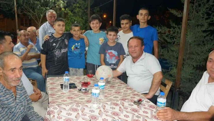 Mut Belediye Başkanı, mahalle ziyaretlerine devam ediyor