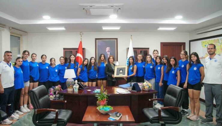 Adanalı halterci Türkiye şampiyonu oldu