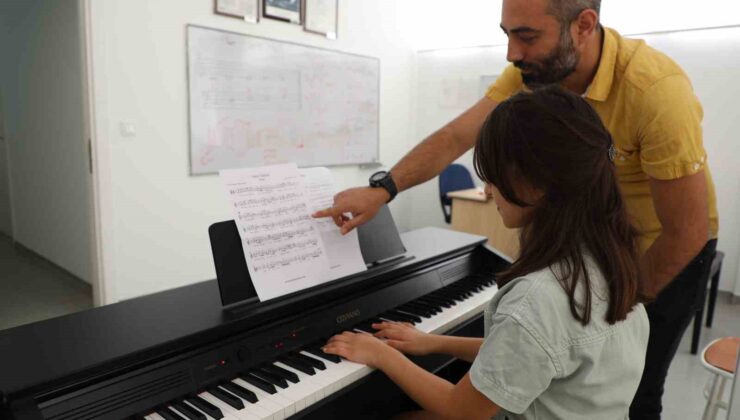 Akademik, sanatsal ve kültürel kurslar öğrencilere destek olacak
