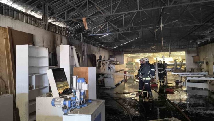 Alanya’da mobilya atölyesinde yangın