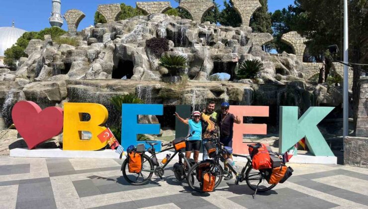 Alman çift ‘yapamazsın’ diyen arkadaşlarına inat 6 bin kilometre pedal çevirdi