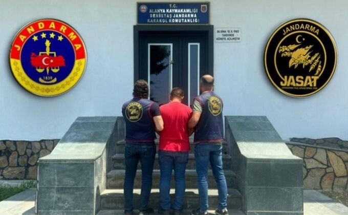 Antalya’da 48 saatte 204 aranan şahıs yakalandı