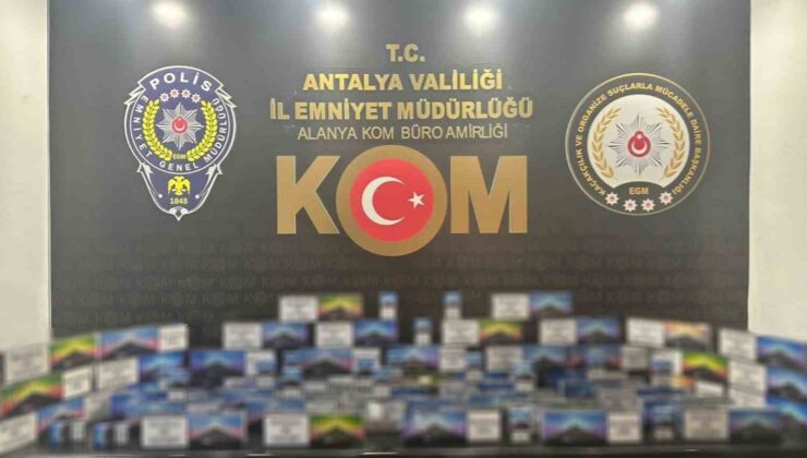 Antalya’da 5 ilçede kaçak tütün operasyonu: 15 şahsa adli işlem