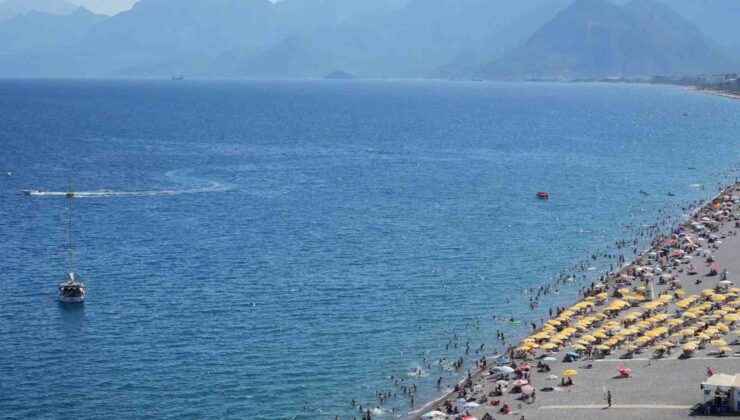 Antalya’yı 2024’ün ilk 8 ayında yaklaşık 12 milyon kişi ziyaret etti