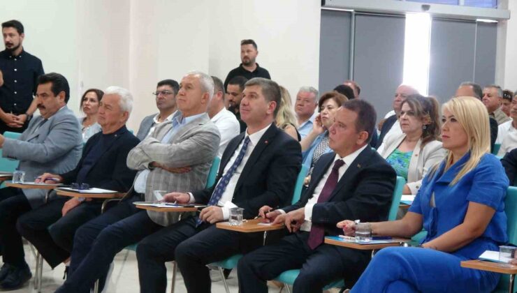 Başkan Böcek: “Kimseyi ötekileştirmeyeceğiz”