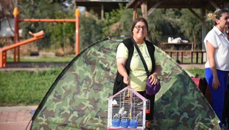 Başkan Kocagöz, sokakta kalan anne ve kıza sahip çıktı