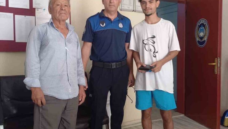 Bulduğu cüzdanı zabıtaya teslim etti