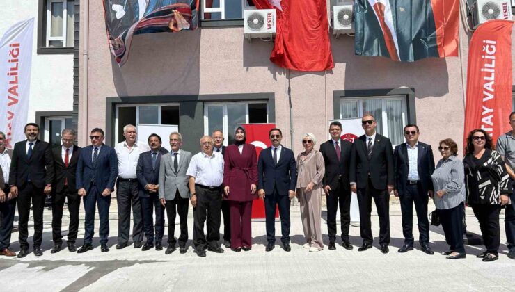 Depremde yıkılan okul Afyonkarahisarlı hayırseverlerin destekleriyle yeniden yapıldı