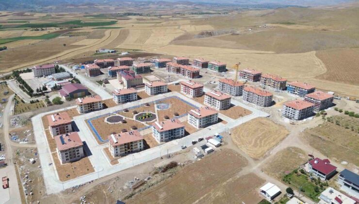 Ekinözü’nde deprem konutları tamamlandı