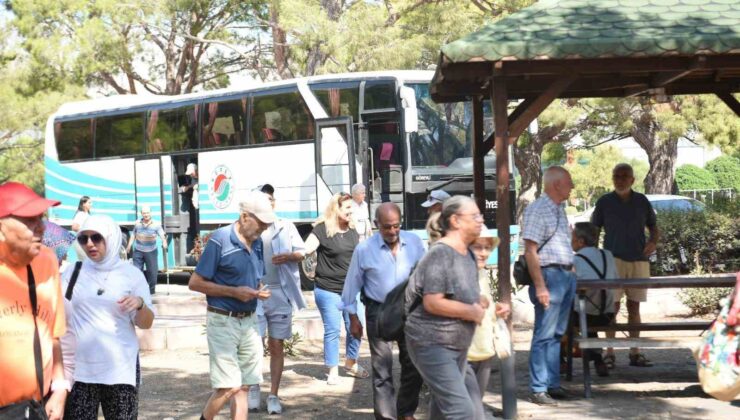 Huzurevi sakinleri Sarısu’da piknik yaptı