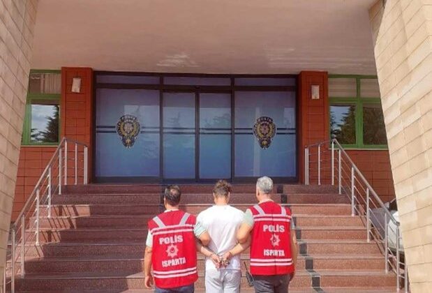 Isparta’da cinayetten 25 yıl ile aranan şahıs yakalandı