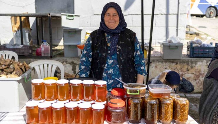Kadınlar, ’Kırsal Mahalle Buluşmaları’nda bir araya geldi
