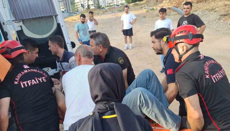 Kahramanmaraş’ta hafriyat kamyonu devrildi