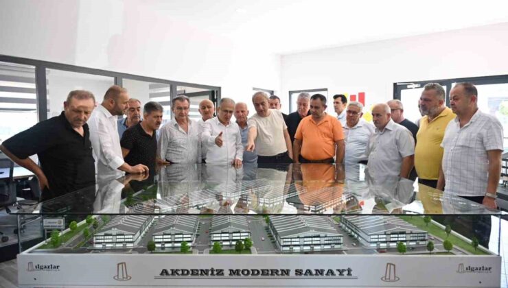 Kepez Belediye Başkanı Mesut Kocagöz: “Esnafımız bizim baş tacımız”