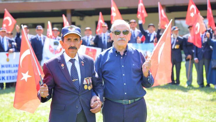 Kıbrıs gazileri Başkonuş Yaylası’nda stres attı