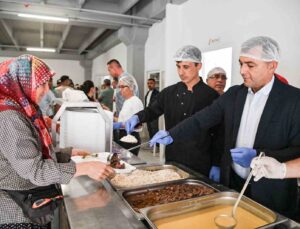 Manavgat Belediyesi’nden çalışanlara yeni yemekhane