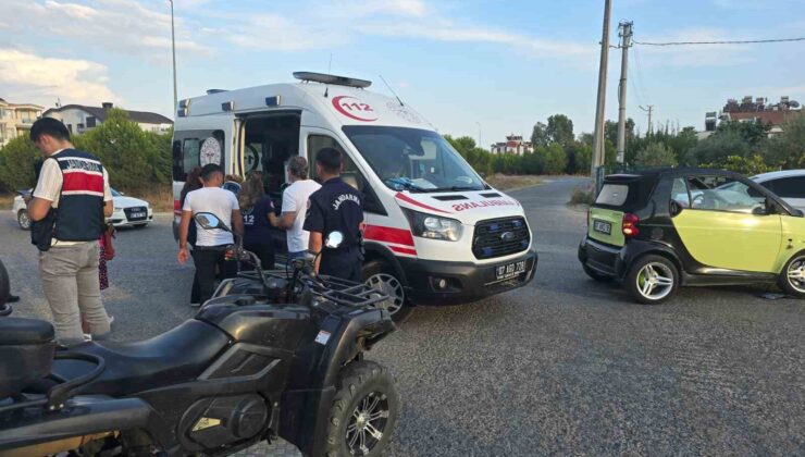 Manavgat’ta ATV ile otomobil çarpıştı: 1 yaralı