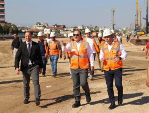 Mersin-Adana arasındaki demiryolu ulaşımı 35 dakikaya düşecek