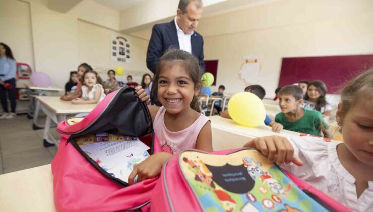 Mersin’de 1. sınıf öğrencilerinin çanta sevinci