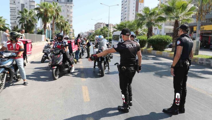 Mersin’de motosiklet sürücülerine şok uygulama