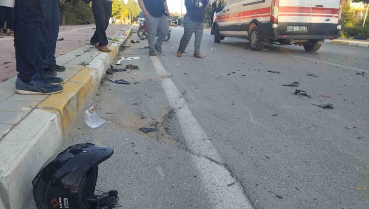 Minibüsle çarpışan motosikletin sürücüsü hayatını kaybetti