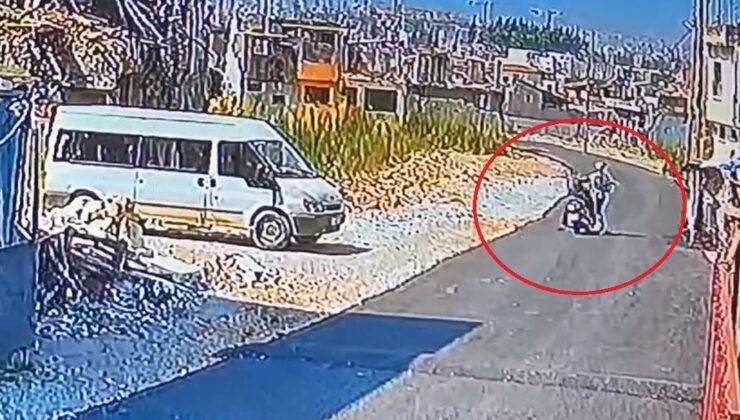 Motosikletiyle işe giderken yolu kesilerek sopayla dövüldü: O anlar kamerada