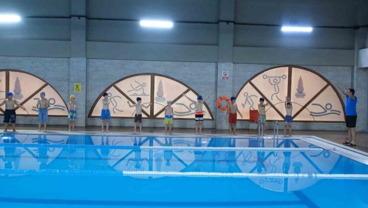 Onikişubat Belediyesi’nin yaz yüzme kursu Şenlik Yarışmaları ile tamamlanacak