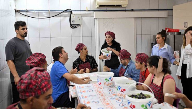 Özel çocuklardan bahçeden sofraya zeytin üretimi