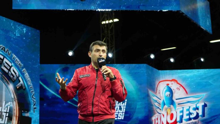 Selçuk Bayraktar: “TEKNOFEST, en ücra köşedeki çocuğu alıp, onun zihin ve gönül dünyasında bir pencere açma duygusuyla düzenleniyor”