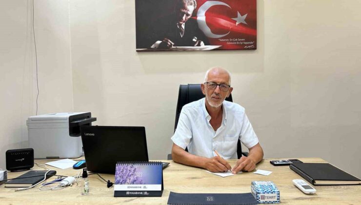 Siyasi hayatında 5 cumhurbaşkanı gören rakipsiz muhtar, 8’inci döneminde vatandaşlara hizmet ediyor