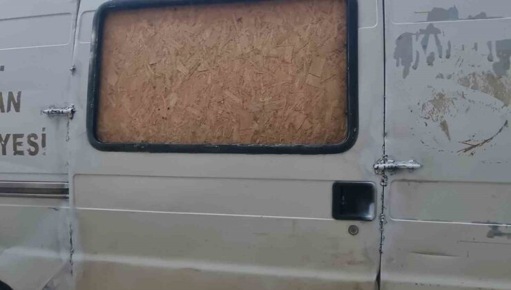 Sokak hayvanları için alınacak araca muhalefetten ret