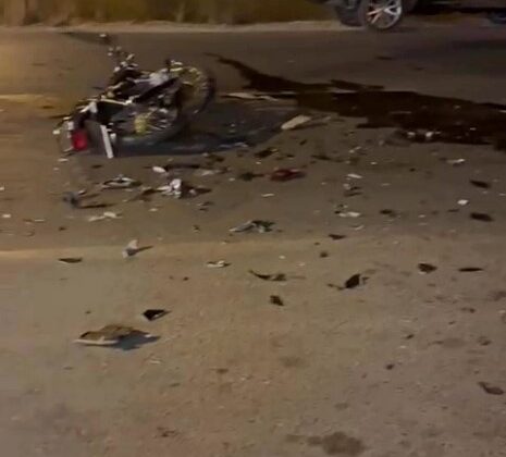Ticari araç ile motosikletin çarpıştığı kazada 1 kişi hayatını kaybetti