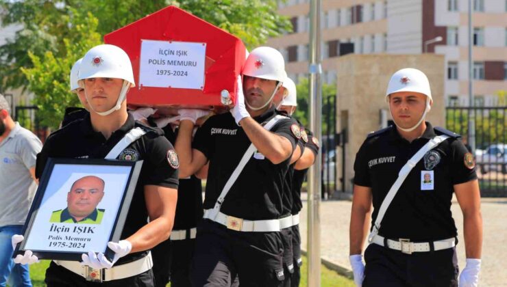 Trafik kazasında hayatını kaybeden polis memuruna gözü yaşlı veda