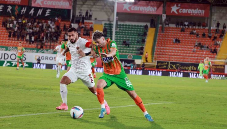 Trendyol Süper Lig: Corendon Alanyaspor: 0 – A. Hatayspor: 0 (İlk yarı)