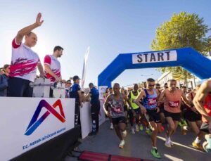 16. Uluslararası Tarsus Yarı Maratonu koşuldu