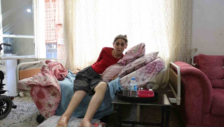 49 yaşındaki kadın kemik erimesi nedeniyle 37 kez ameliyat oldu ama sağlığına kavuşamadı