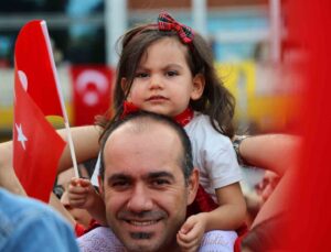 Adana’da Cumhuriyet’in 101. yılı coşkuyla kutlandı